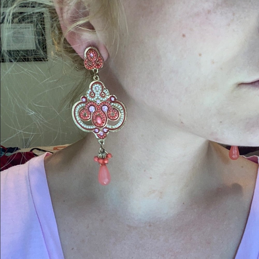 Gorgeous chandelier earrings